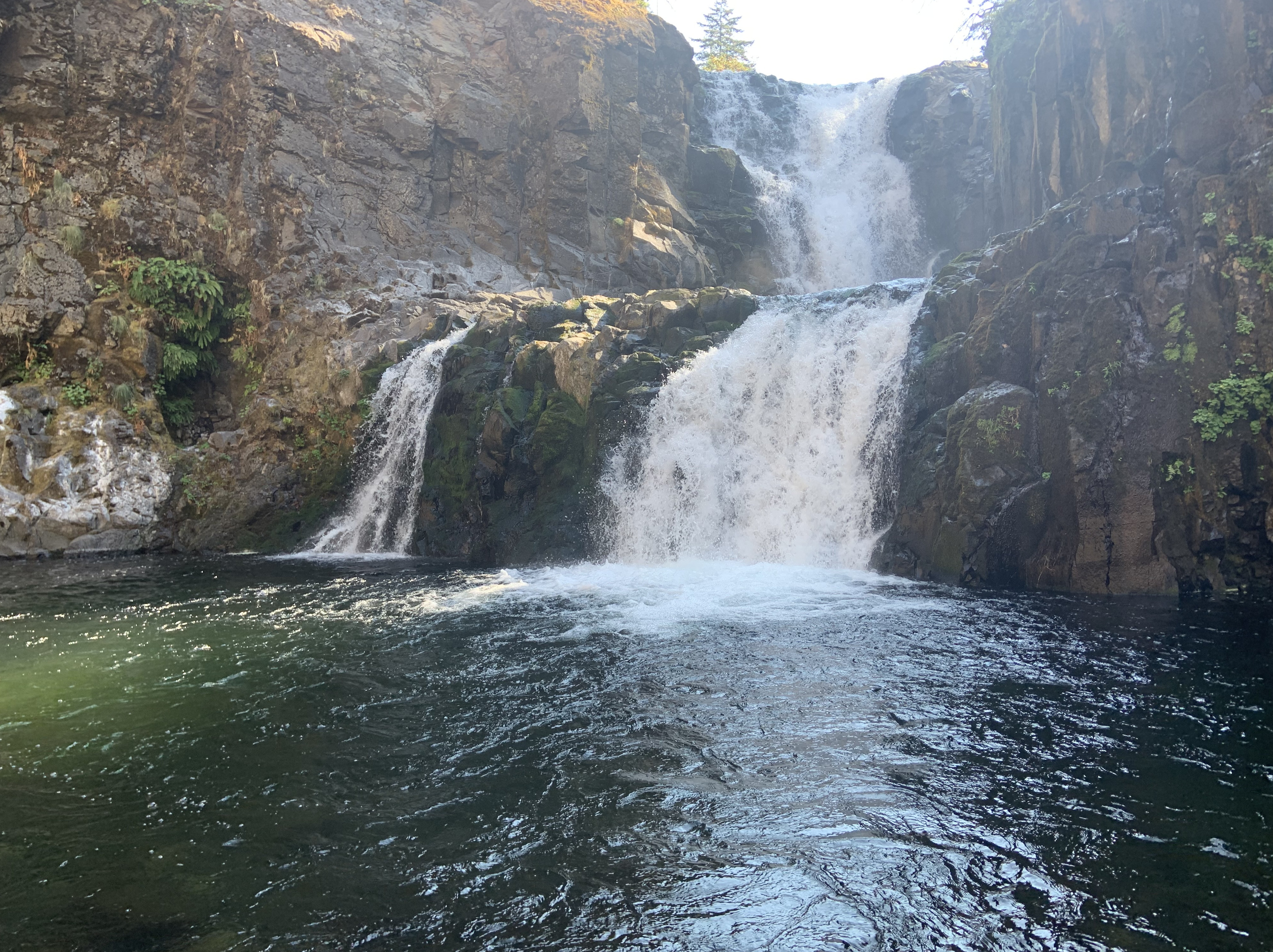 Skoonichuk Falls