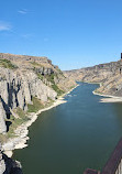 Shoshone Falls