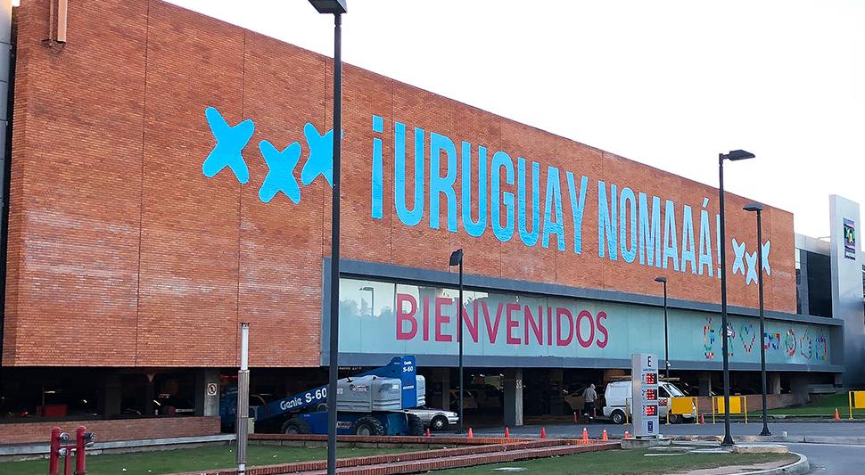 Tres Cruces Shopping