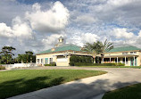 Pelican Pointe Golf and Country Club