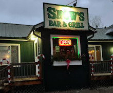 Snows Bar and Grill