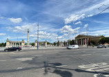 Heroes' Square