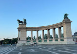 Heroes' Square