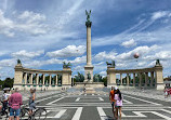 Heroes' Square