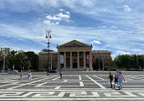 Heroes' Square