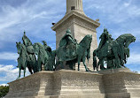 Heroes' Square