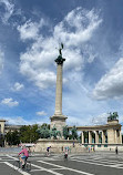 Heroes' Square