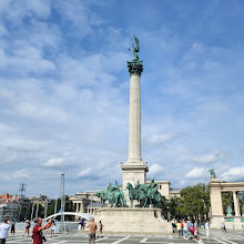 Heroes' Square