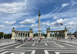 Heroes' Square