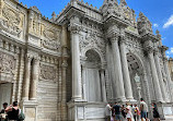 Dolmabahçe Palace