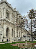 Dolmabahçe Palace