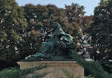 Statue of Elizabeth Queen of Hungary