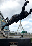 Bobby Orr Statue