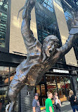 Bobby Orr Statue