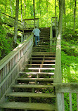 Mono Cliffs Hiking Trail