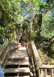 Mono Cliffs Hiking Trail