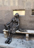 Eleanor Rigby Statue