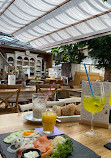 Gelis Cafe im InnCarrée