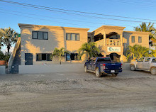 مهمانخانه Oasis Bonaire