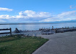 Parksville beach public parking