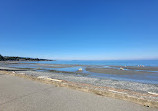 Qualicum Beach parking