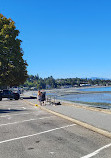 Qualicum Beach parking