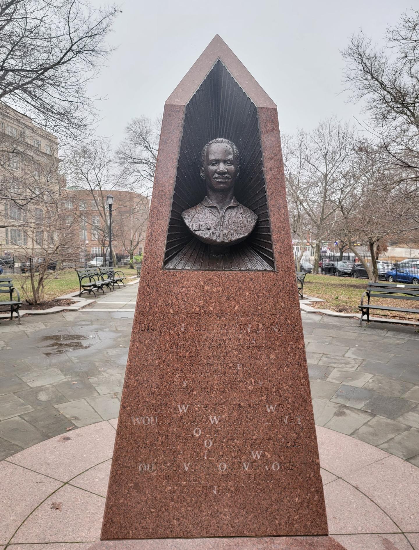 Monument Ronald McNair