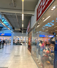 Centro commerciale Karaburma