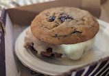 Insomnia Cookies