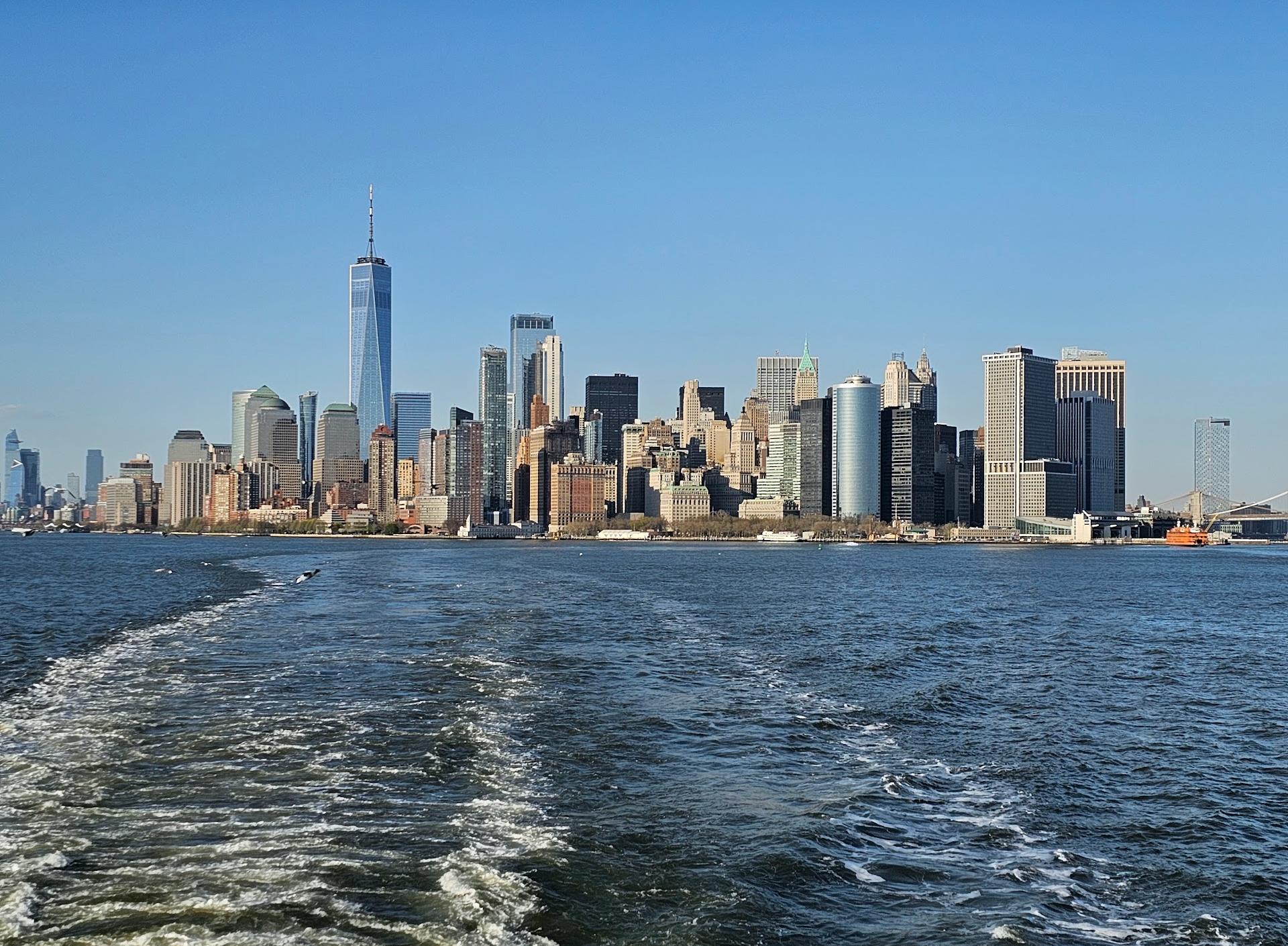 Ferry Manhattan