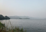 Vihar Lake Bund