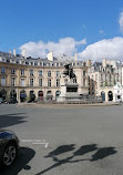 Place des Victoires