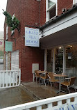 Grayz Tea Room