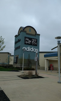 Cincinnati Premium Outlets