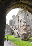 Middleham Castle