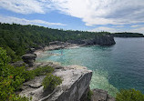 Overhanging rock