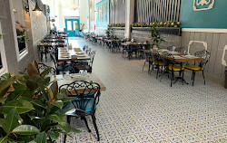 Memaz Restaurant & Cafe