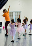 HeART in Motion Studio