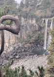 Jeju, Seogwipo Jeongbang Waterfall