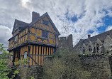 Stokesay Castle