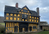 Stokesay Castle