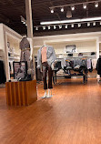 Banana Republic Factory Store