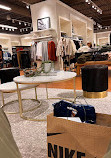 Banana Republic Factory Store