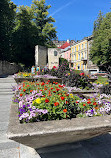 Eduard Vilde monument