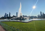 Clarence F. Buckingham Memorial Fountain