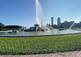 Clarence F. Buckingham Memorial Fountain