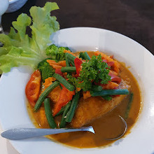 Larnna Thai