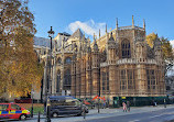 Statue of George V