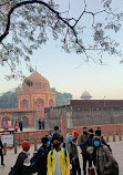 Taj Mahal Ticket Counter