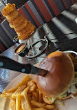 Red Robin Gourmet Burgers and Brews